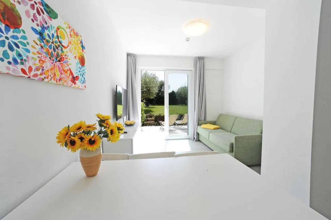 *** Aparthotel Residence Goethe Malcesine Italy